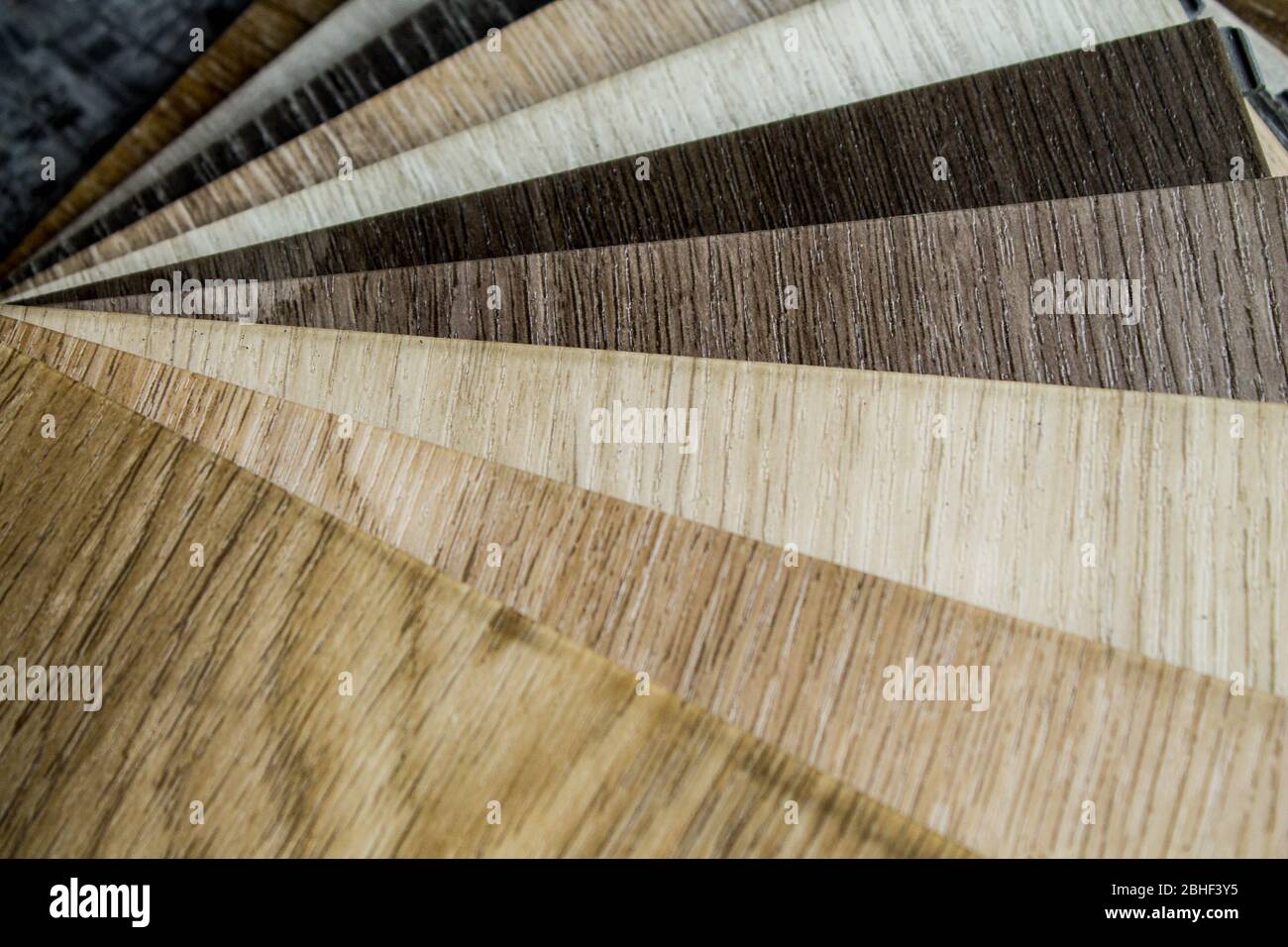 Bandes de vinyle. Revêtement de sol en plastique souple, LVT. Banque D'Images