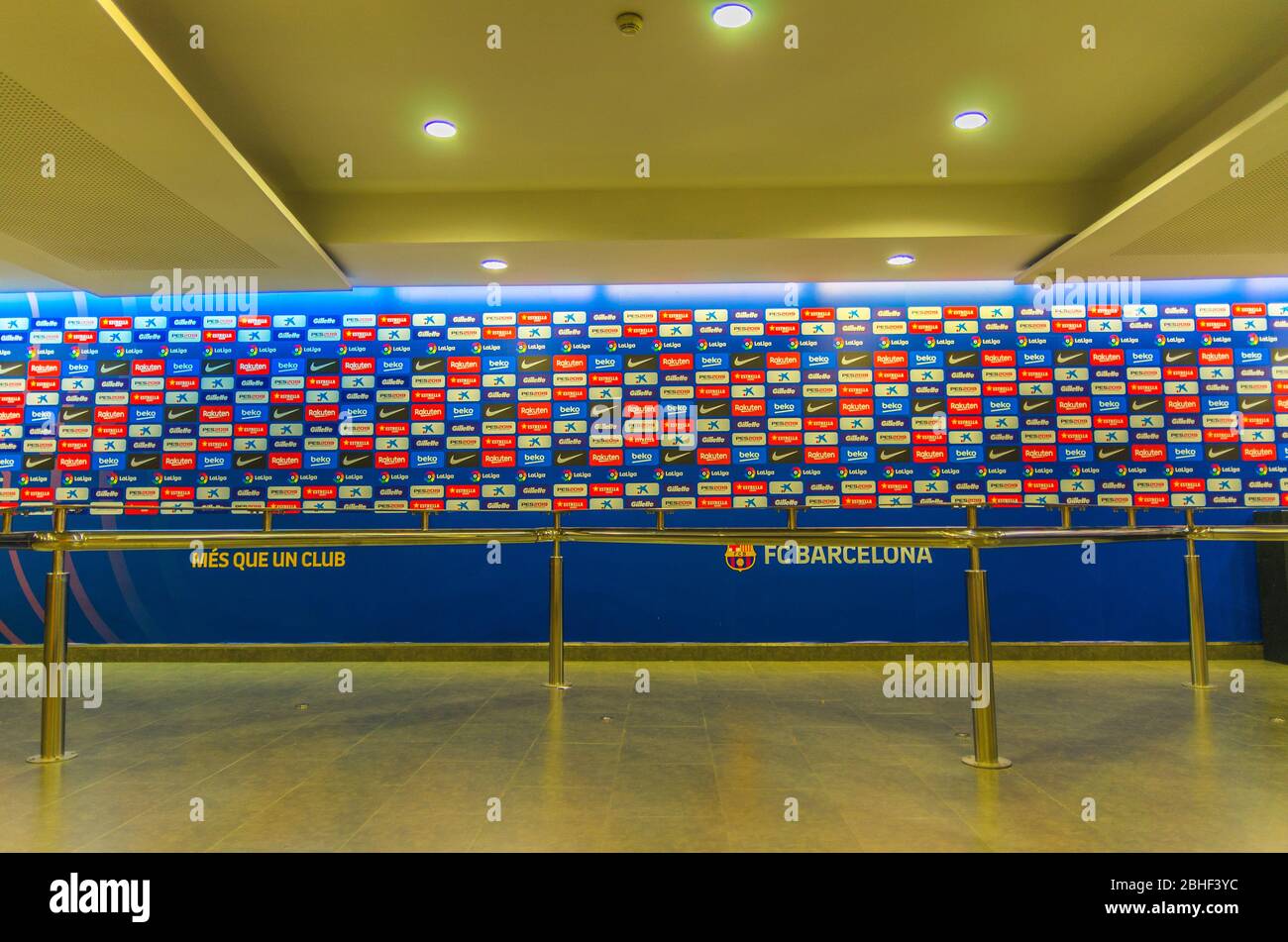 Barcelone, Espagne, 14 mars 2019 : zone d'interview flash du stade Camp Nou. Nou Camp est le stade de football de Barcelone, le plus grand stade d'Espagne. Banque D'Images