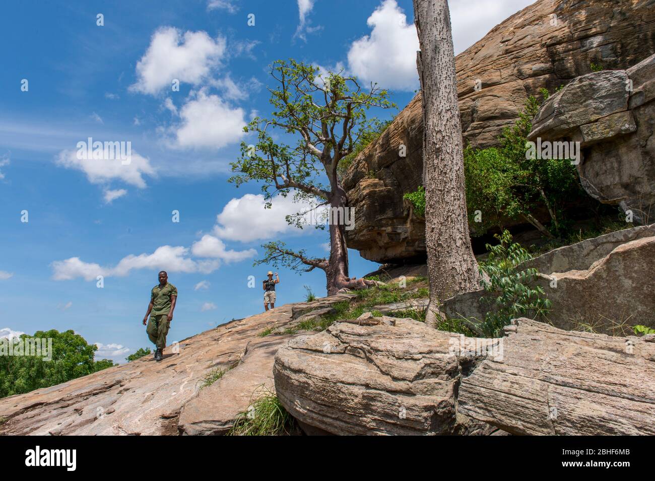 Les touristes dans la réserve de jeu Sai près d'Accra, Ghana. Banque D'Images