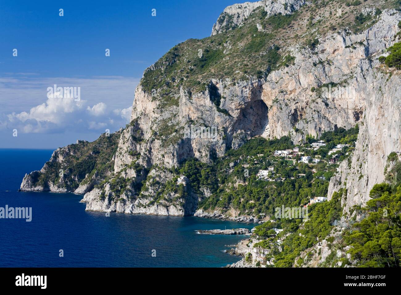 Vue depuis le point de vue du Belvédère Tragara, l'île de Capri, la baie de Naples, l'Italie, l'Europe Banque D'Images