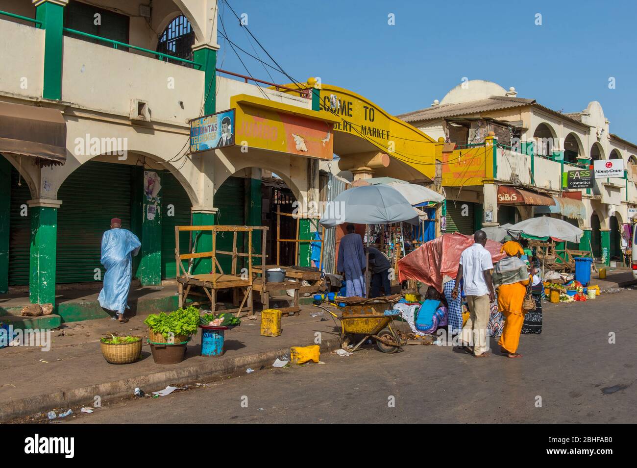 Entrée au marché Albert de Banjul, Gambie. Banque D'Images