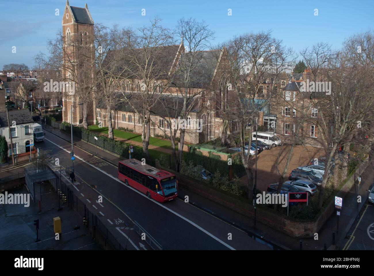 Ancien St. John The Evangelist Church Godolphin & Latymer School Iffley Road, Hammersmith, Londres, W6 0PG Banque D'Images