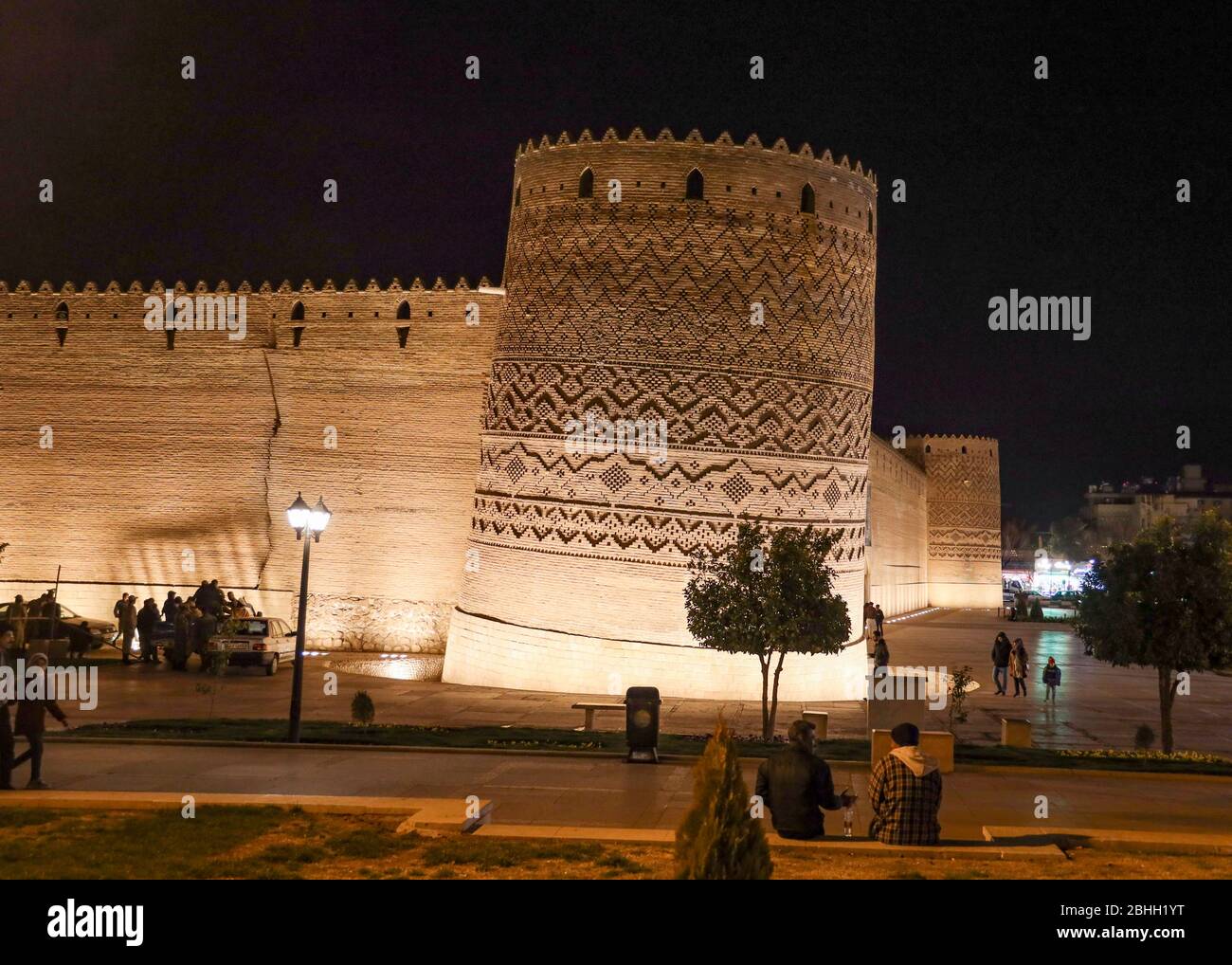 Tour penchée de l'Arg de Karim Khan ou de la Citadelle de Karim Khan à Shiraz, Iran, Perse, Moyen-Orient Banque D'Images