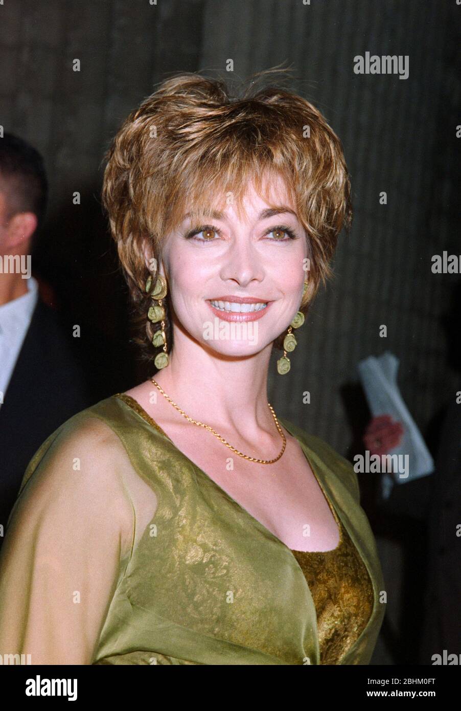 LOS ANGELES, CA. c. 1995: Actrice Sharon Lawrence. Photo du fichier © Paul Smith/Featureflash Banque D'Images