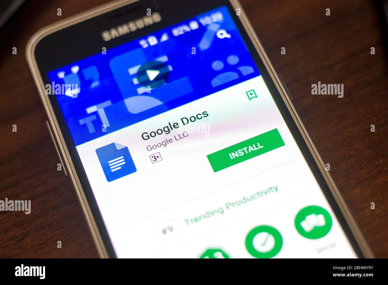 Ryazan, Russie - 04 mai 2018: Application mobile Google Docs sur l'affichage du téléphone portable Banque D'Images