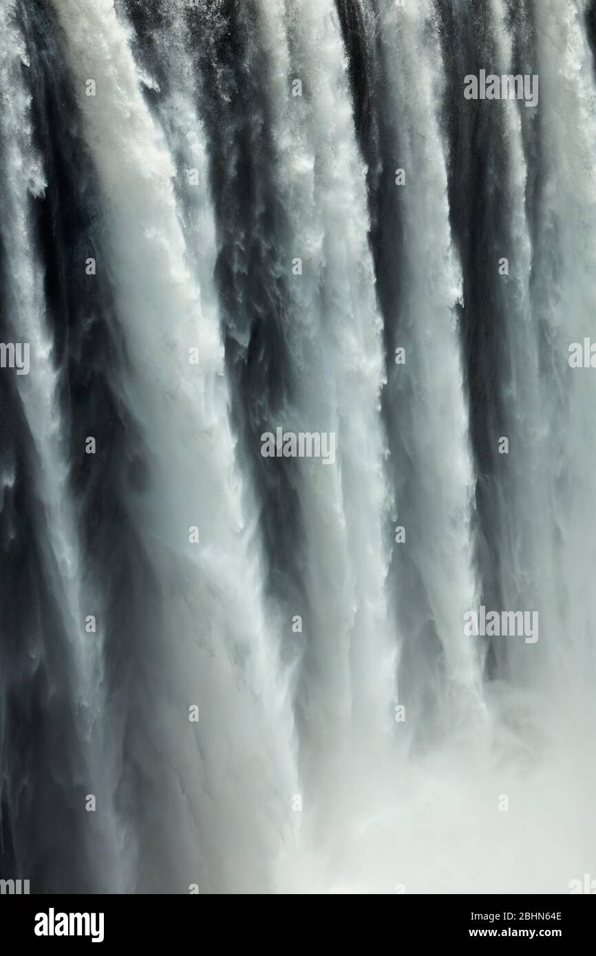 Victoria Falls ou 'Mosi-oa-Tunya" (La fumée qui tonne), et Zambèze, Zambie Zimbabwe / Afrique du Sud, la frontière Banque D'Images