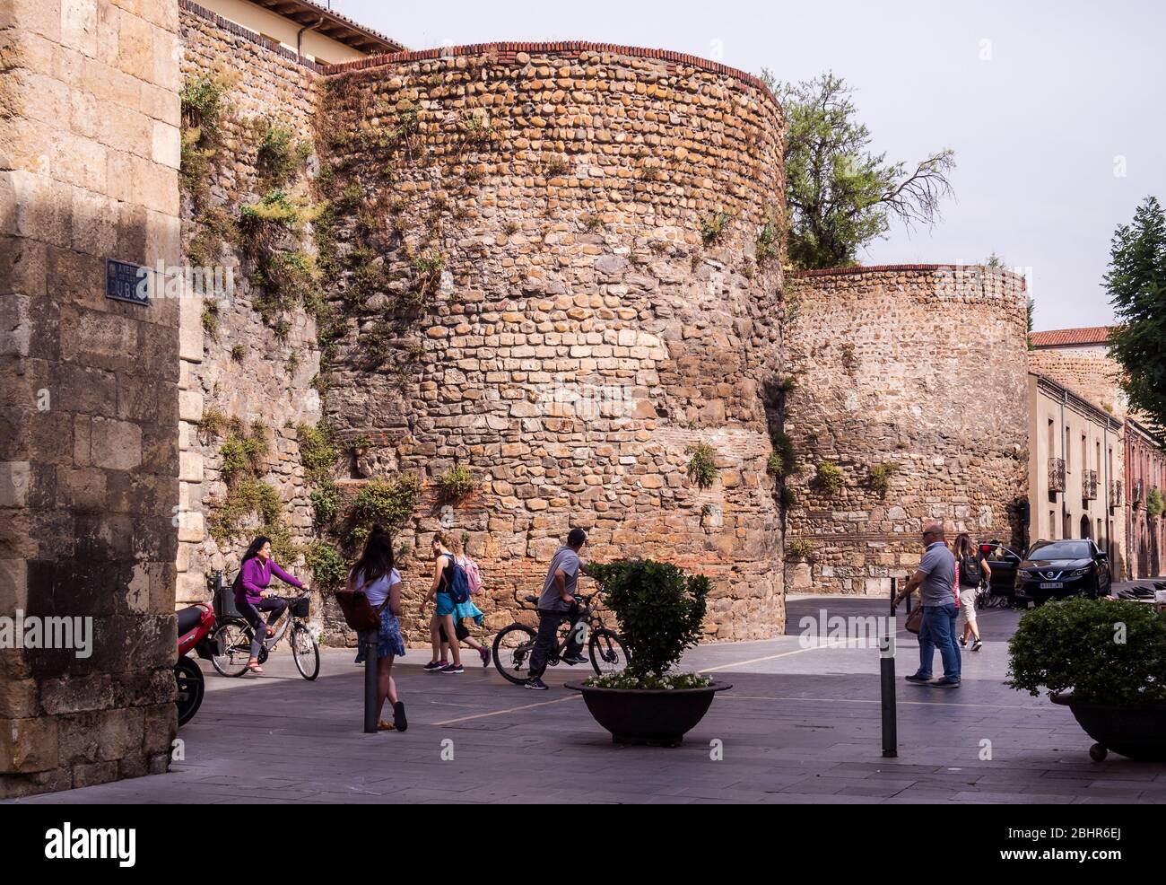 Muralla romana en l'Avenida de los Cubos. León. Castille León. España. Banque D'Images