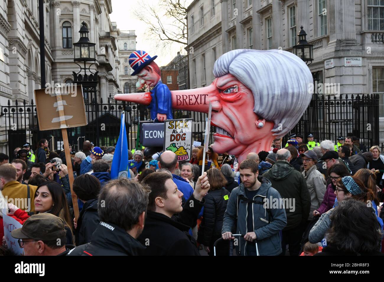 Mettre à la manifestation dans le centre de Londres contre Brexit et un appel pour les peuples d'un vote sur un accord final. London UK 23 Mars 2019 Banque D'Images