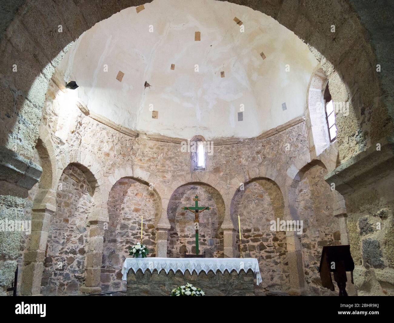 Iglesia mozárabe de Santo Tomás de las Ollas junto a Ponferrada. León. Castille León. España. Banque D'Images