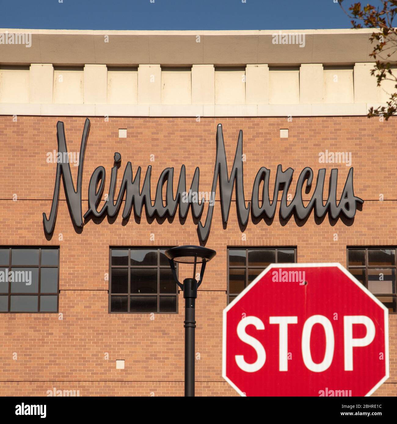 États-Unis, 26 avril 2020, Neiman Marcus envisage de déposer pour faillite après fermeture des magasins en raison d'une pandémie de virus de Corona Banque D'Images