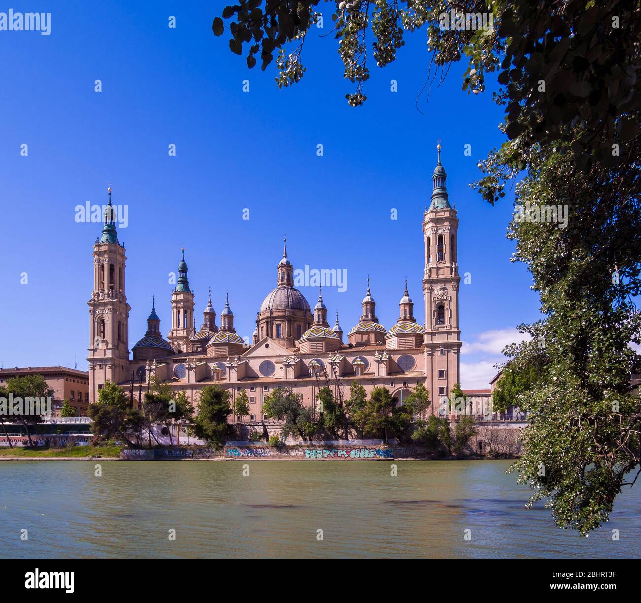 Basílica de Nuestra Señora del Pilar y río Ebro. Saragosse. Aragón. España Banque D'Images