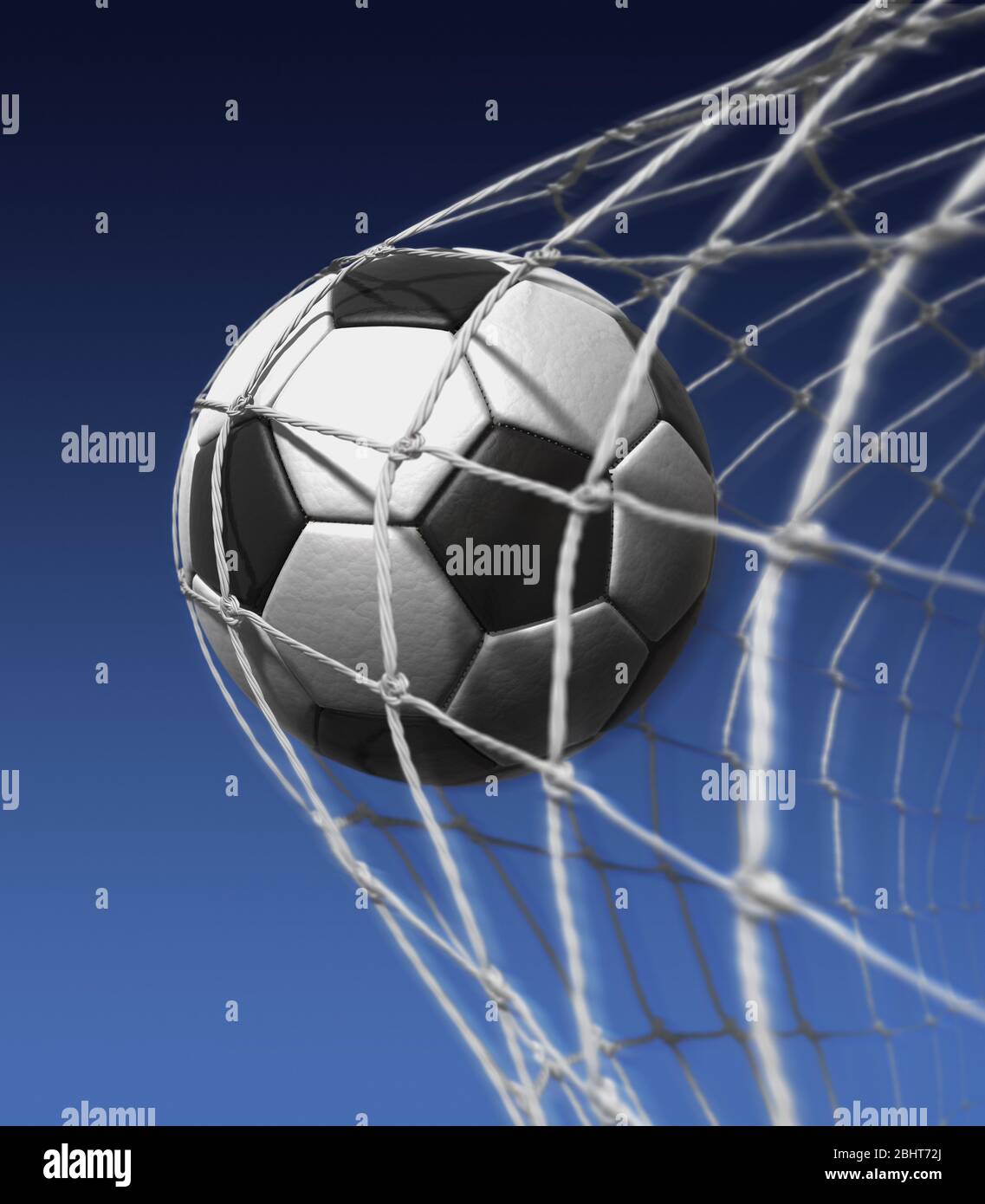 Football Hitting Net Goal Banque D Image Et Photos Alamy