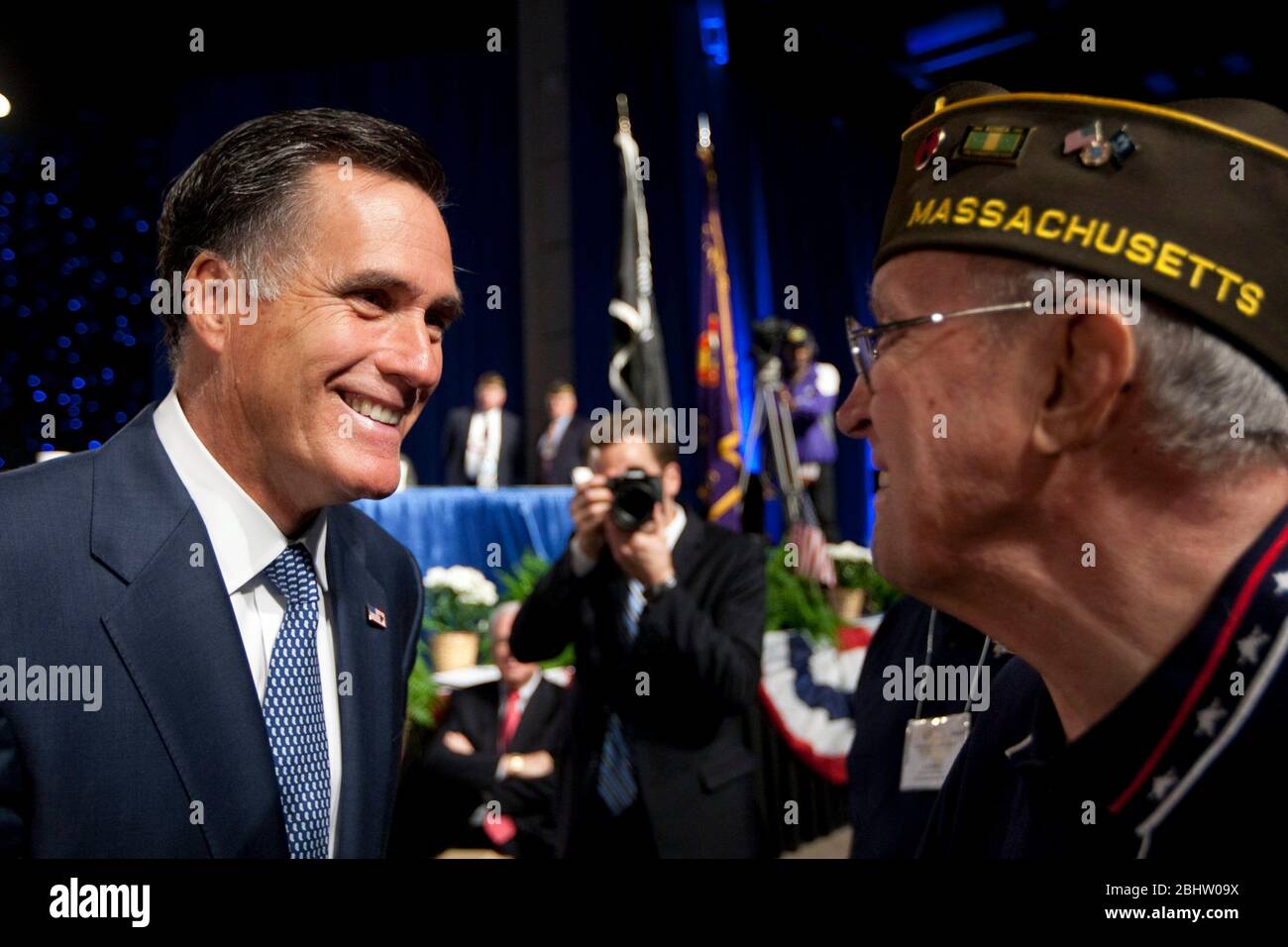 San Antonio Texas USA, San Antonio on 30 août 2011: Le candidat républicain à la présidence Mitt Romney fait une incursion dans l'état d'origine de l'adversaire Rick Perry avec une apparition à la convention annuelle des vétérans des guerres étrangères (VFW). ©Marjorie Kamys Cotera/Daemmrich Photographie Banque D'Images
