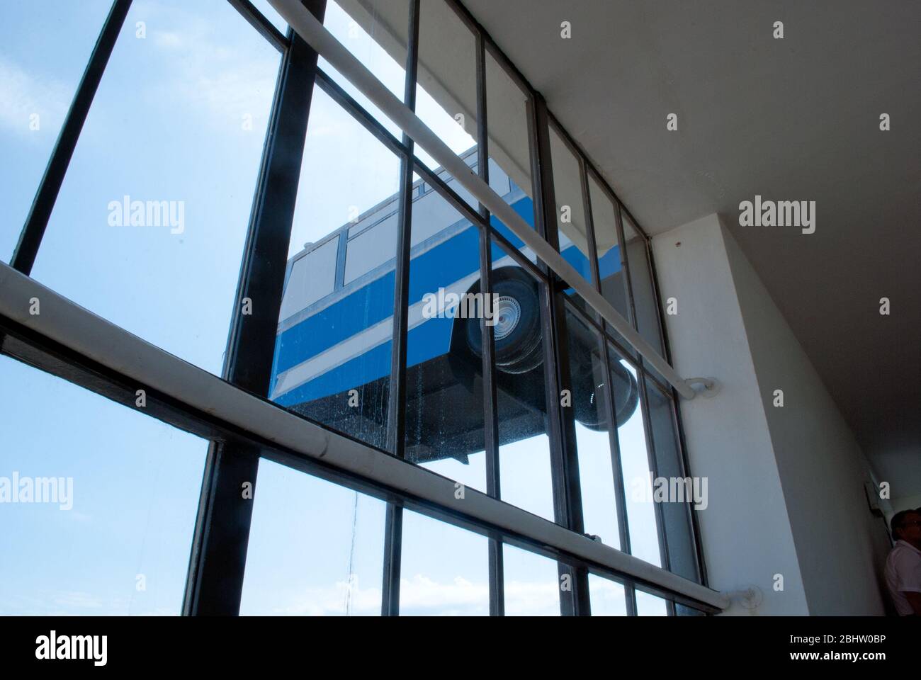 Modernisme style international Architecture moderniste Pavillon blanc de la Warr, Marina, Bexhill-sur-Mer TN40 par Erich Mendelsohn Serge Chermayeff Banque D'Images