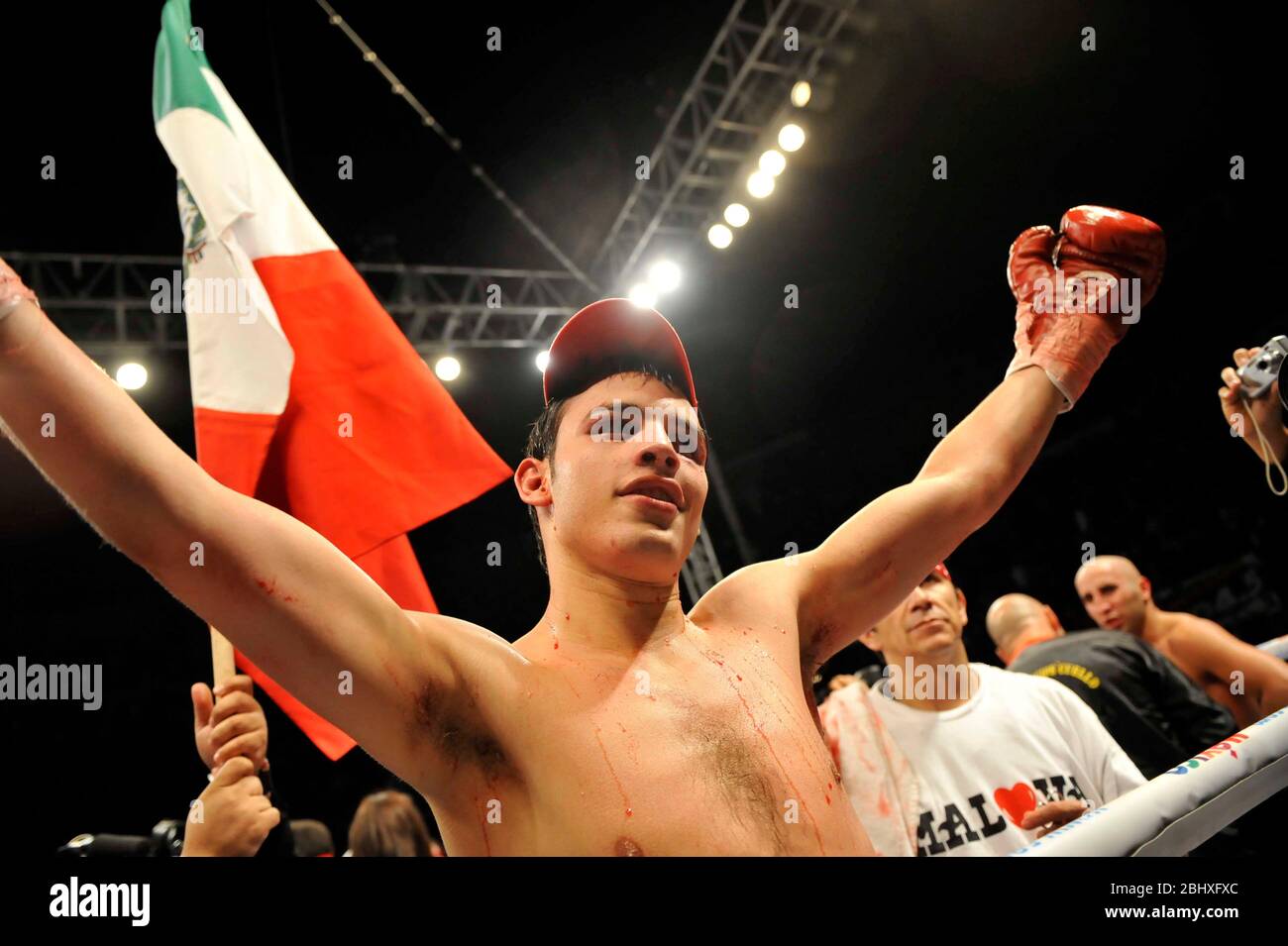 JULIO CESAR CHAVEZ VS LUCIANO CUELLO. Box lutte entre. (Photo:IsrraelGarnica/NortePhoto.com) Banque D'Images