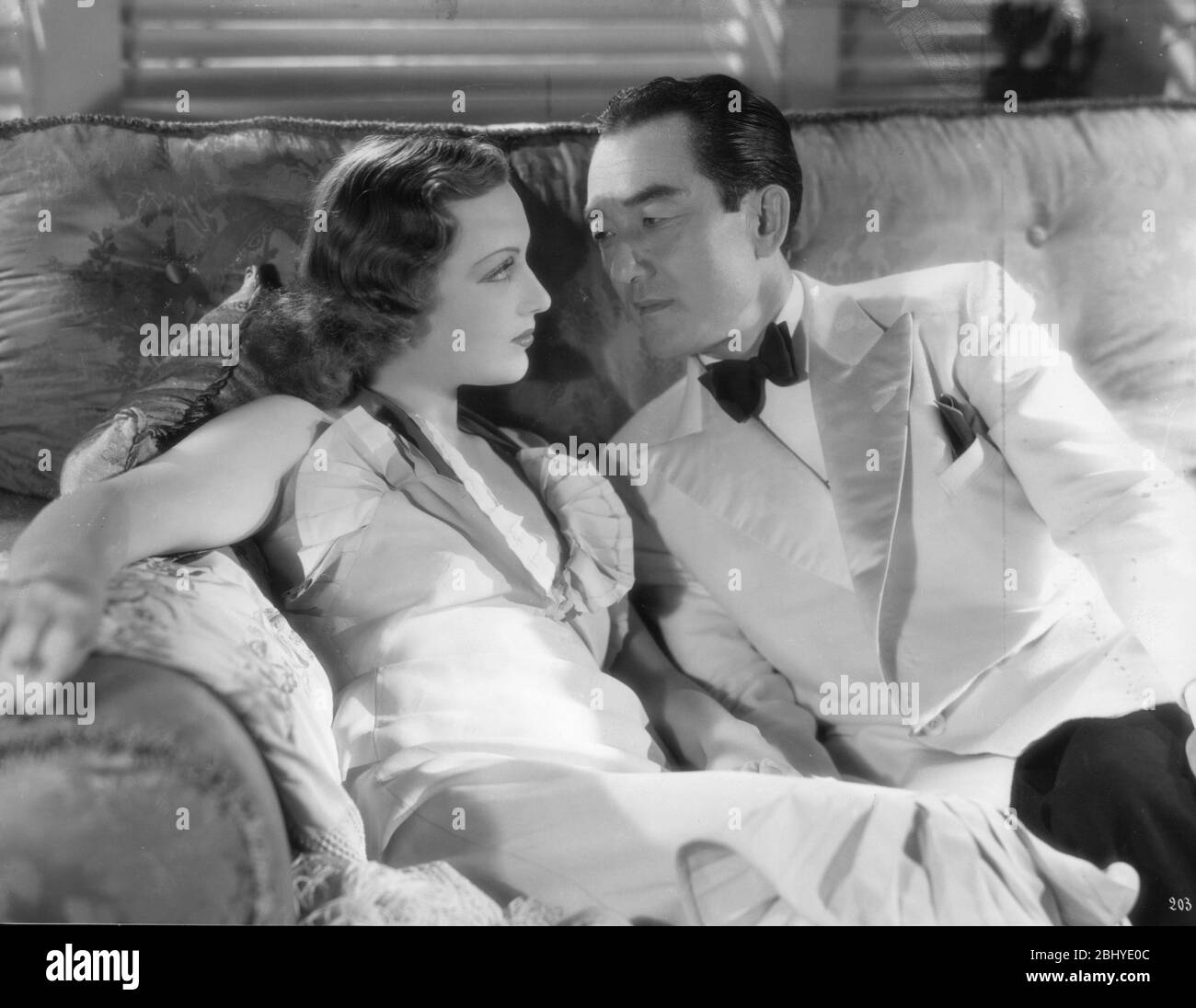 Macao, l'enfer du jeu année: 1942 - France Mireille Bin , Sessue Hayakawa Directeur: Jean Delannoy Banque D'Images