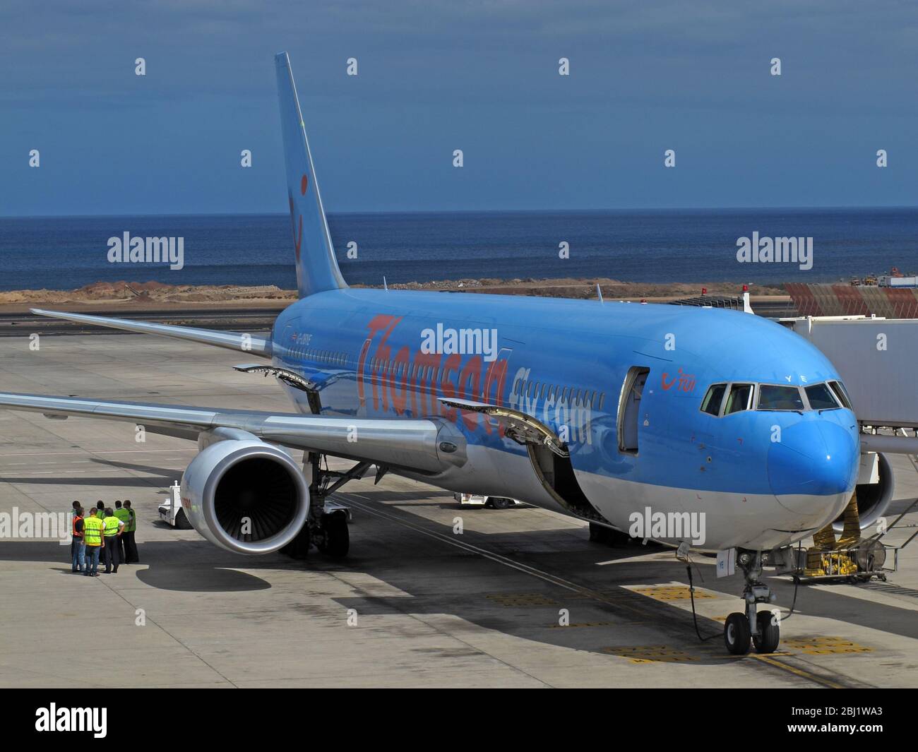 Thomson Fly G-0BYE, Tenerife , Canaries , Espagne Banque D'Images