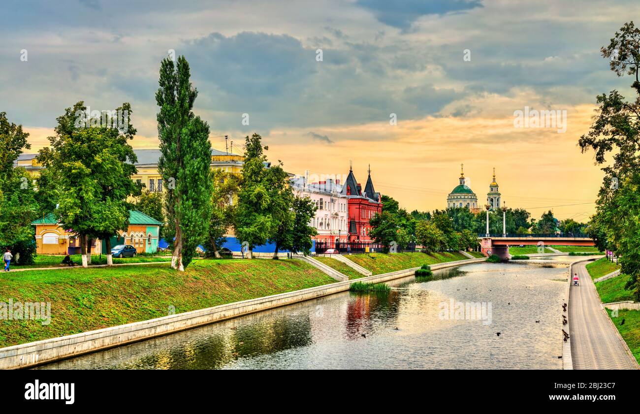 La rivière Orlik à Oryol, Russie Banque D'Images