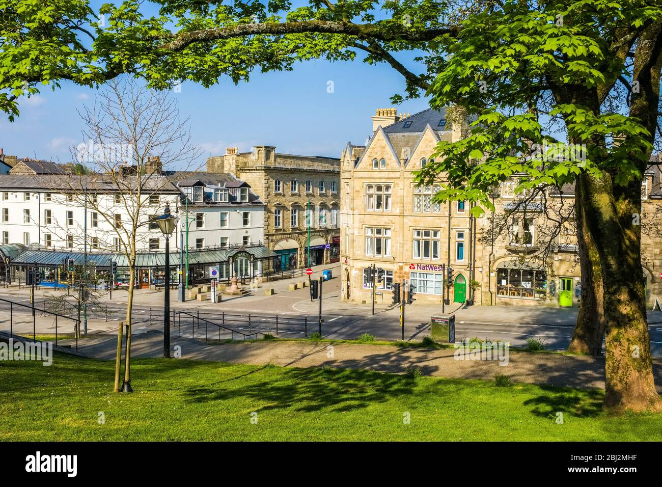 Spring Gardens, le centre de la ville thermale de Peak District de Buxton dans le Derbyshire Banque D'Images