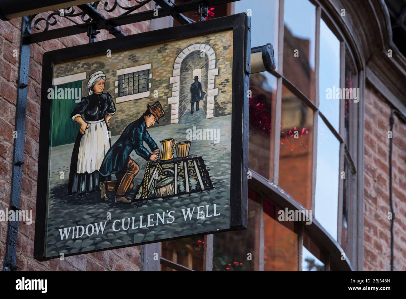 Le signe pub de Widow Culleens Wdow sur Steep Hill à Lincoln pour lequel le nom est lié à une légende du XVIIe siècle. Banque D'Images
