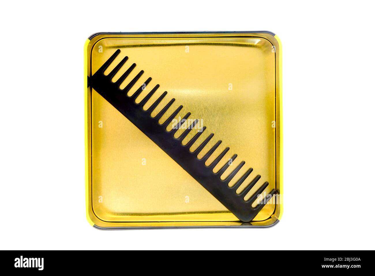 illustration d'un sabot noir dans une boîte d'étain jaune sur fond blanc Banque D'Images