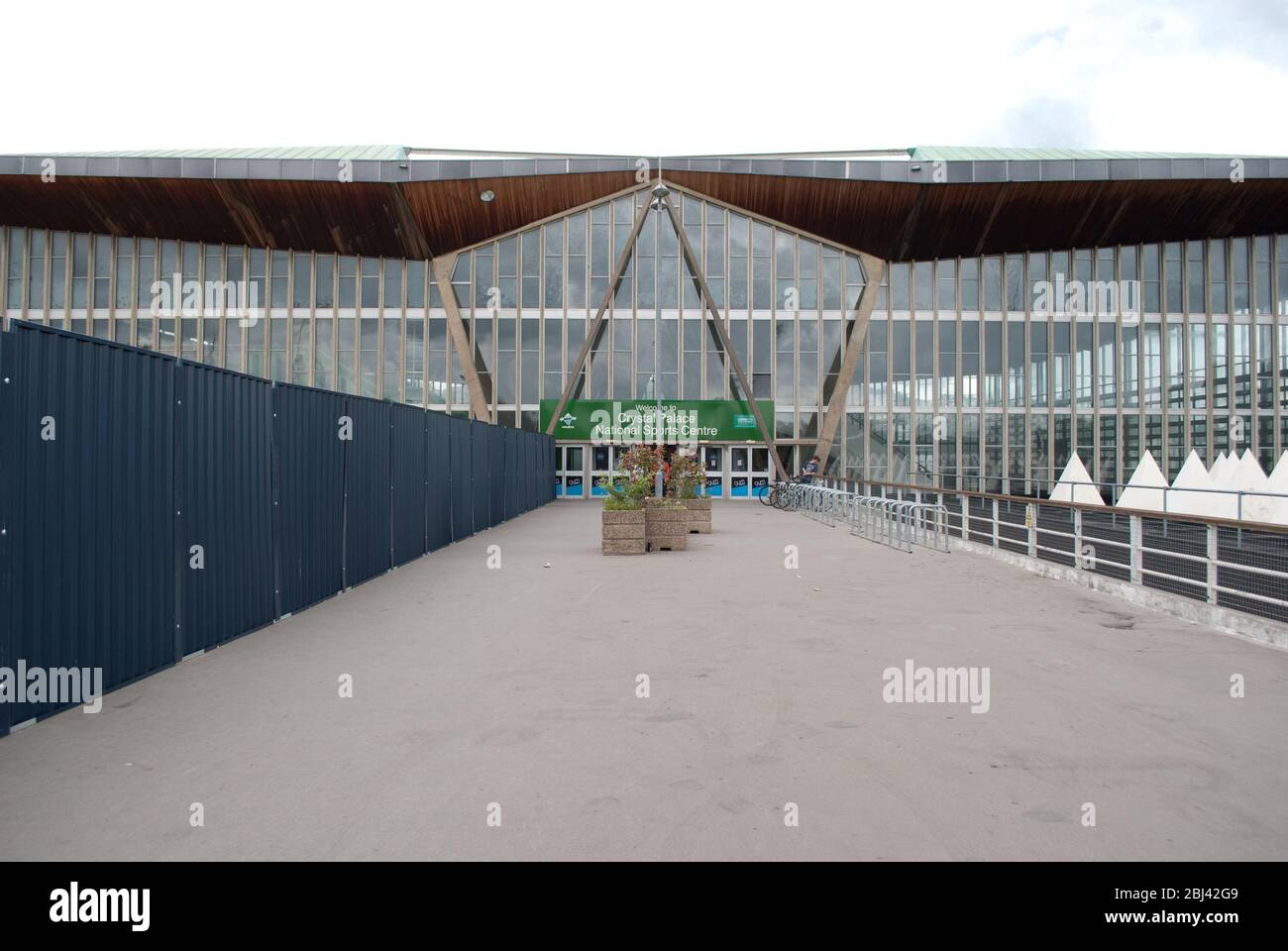 Architecture des années 1960 le Crystal Palace Sports Centre, Londres SE19 par LCC Architects Leslie Martin Banque D'Images