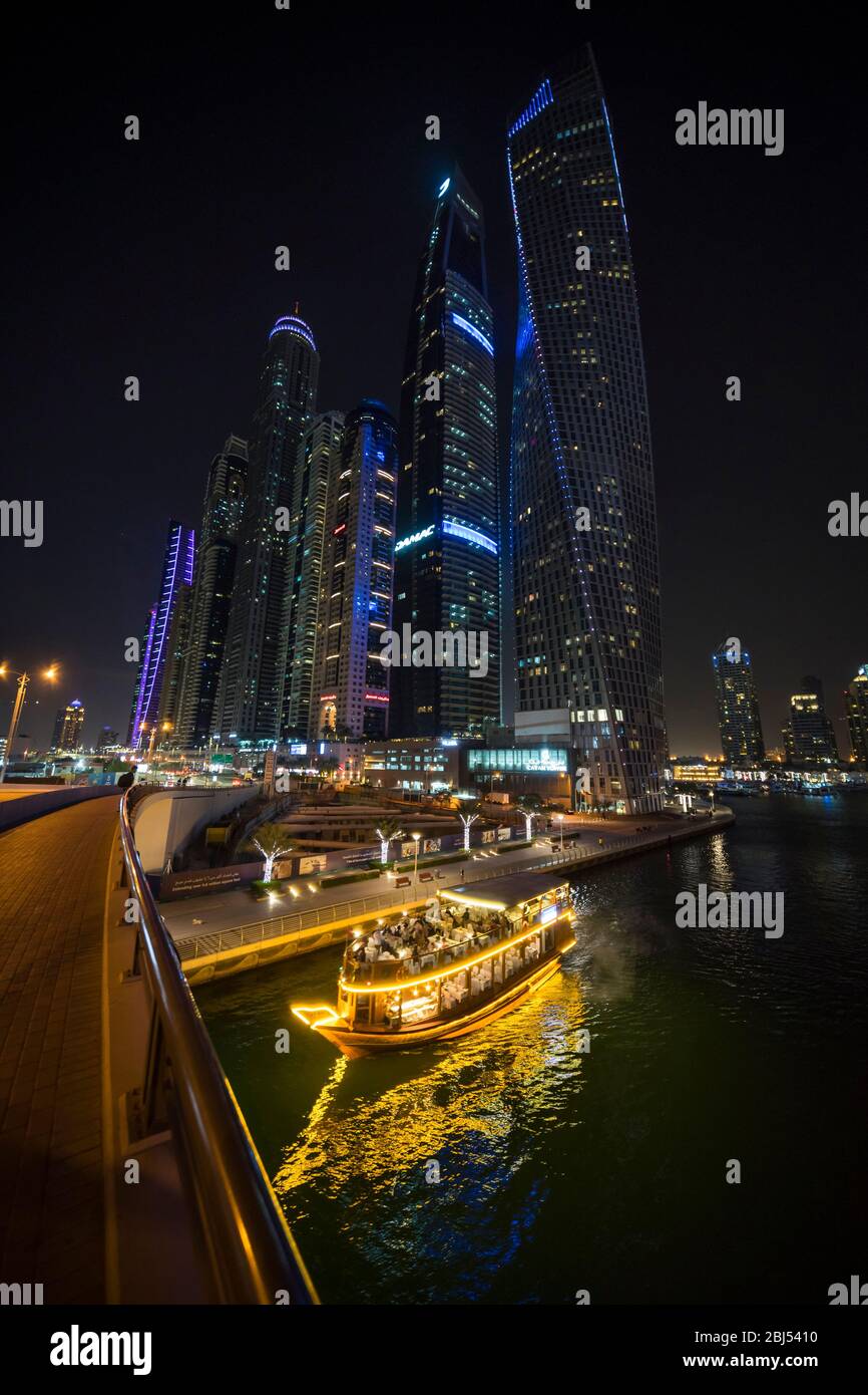 Damac tower Banque de photographies et d’images à haute résolution Alamy