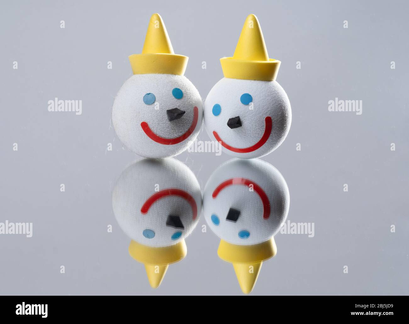 Deux faces smiley de la boule d'antenne de Jack dans la boîte Banque D'Images