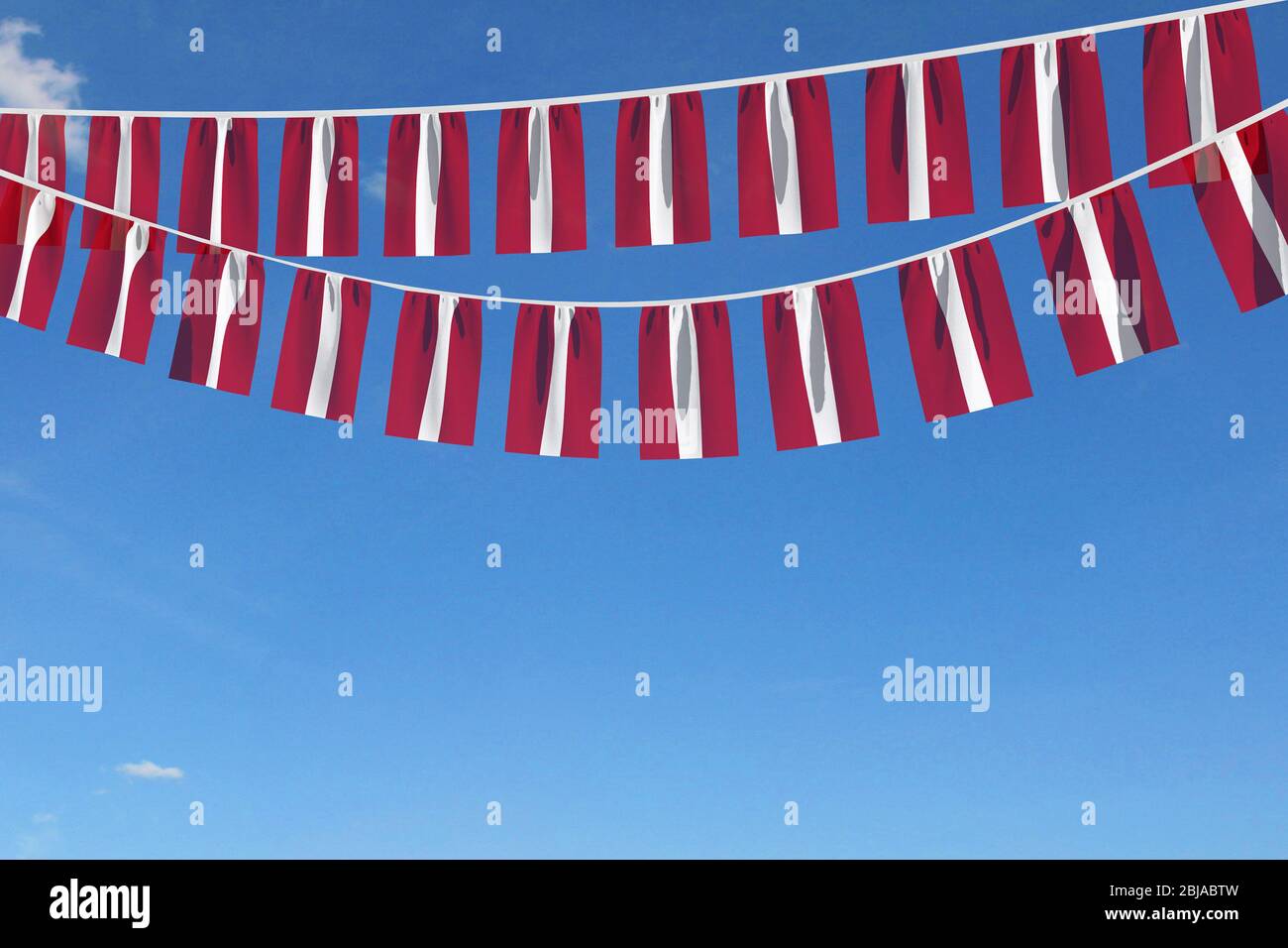 Lettonie drapeau festif accroché contre un ciel bleu. Rendu tridimensionnel Banque D'Images