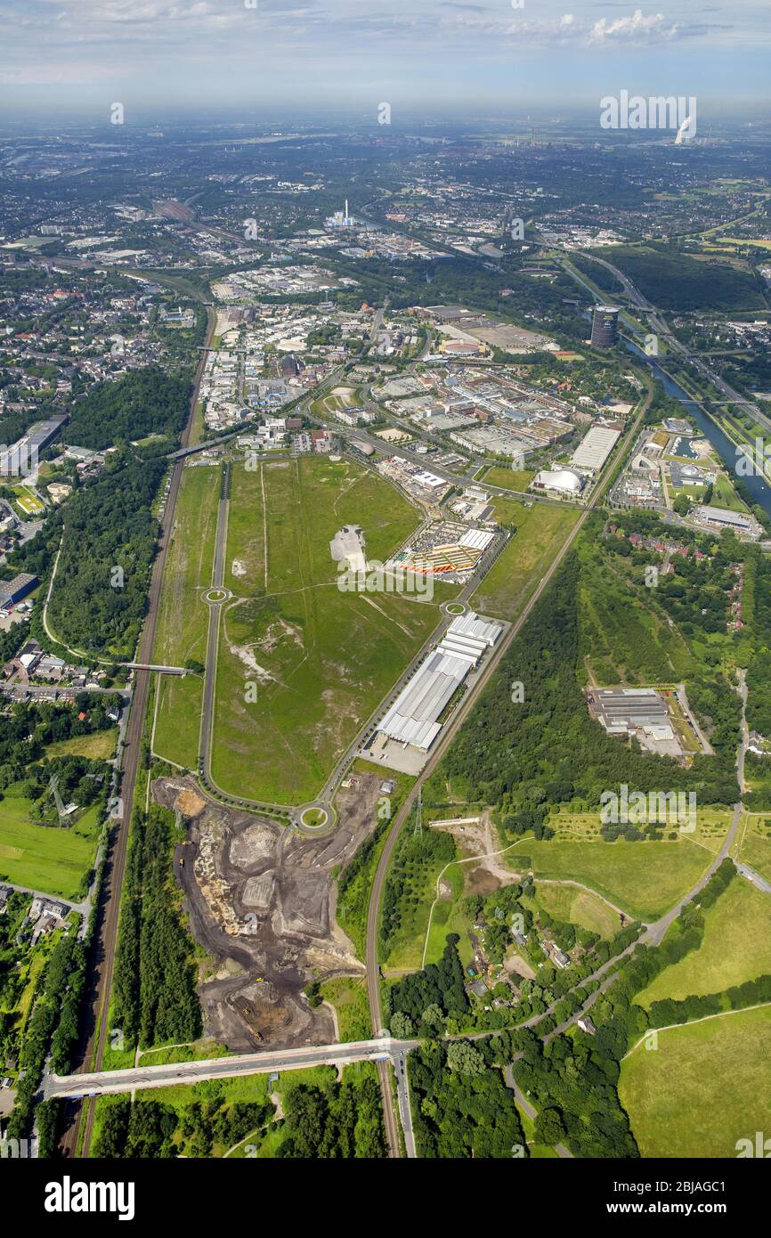 , Centro shopping Center sur l'ancien site de steelworks à Oberhausen, 23.06.2016, vue aérienne, Allemagne, Rhénanie-du-Nord-Westphalie, Ruhr Area, Oberhausen Banque D'Images , Centro shopping Center sur l'ancien site de steelworks à Oberhausen, 23.06.2016, vue aérienne, Allemagne, Rhénanie-du-Nord-Westphalie, Ruhr Area, Oberhausen Banque D'Images