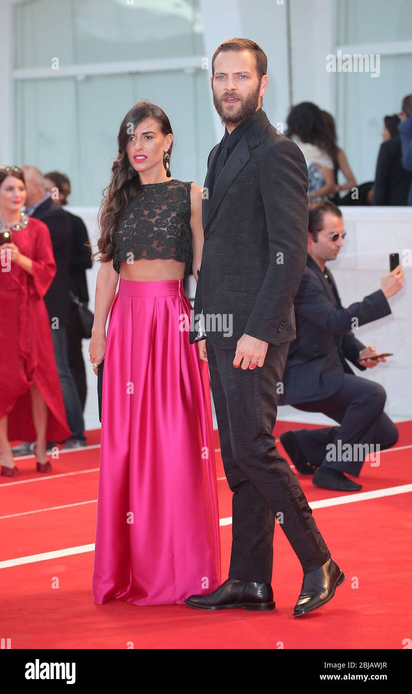 VENISE, ITALIE - 03 SEPTEMBRE : Alessandro Borghi avance le tapis rouge devant le « The Leisure Seeker (Ella & John) » Banque D'Images