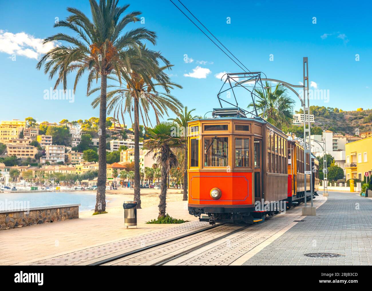 puerto-de-soller-tram-mallorca-banque-de-photographies-et-d-images