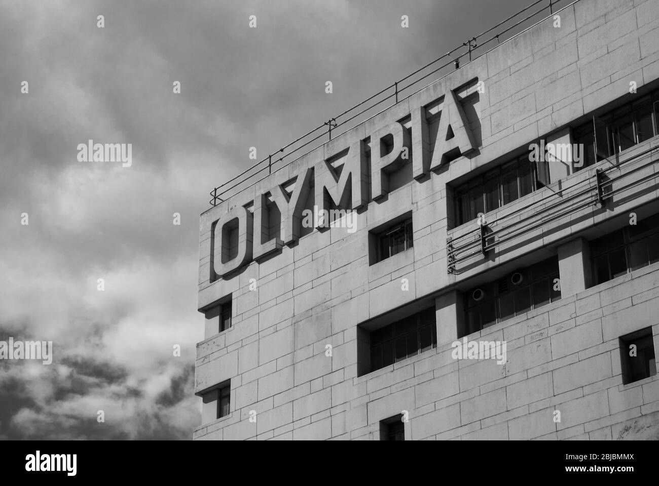 Londres Olympia Frontage Art Deco Architecture moderne Elevation Olympia Central, Hammersmith Road, Hammersmith, Londres W14 8UX par Joseph Emberton Banque D'Images