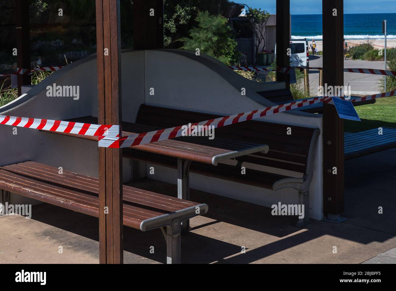 Sydney, Australie.Samedi 18 avril 2020. La plage de Tamarama dans la banlieue est de Sydney est fermée en raison de la pandémie de coronavirus. D'hier Tamarama Banque D'Images