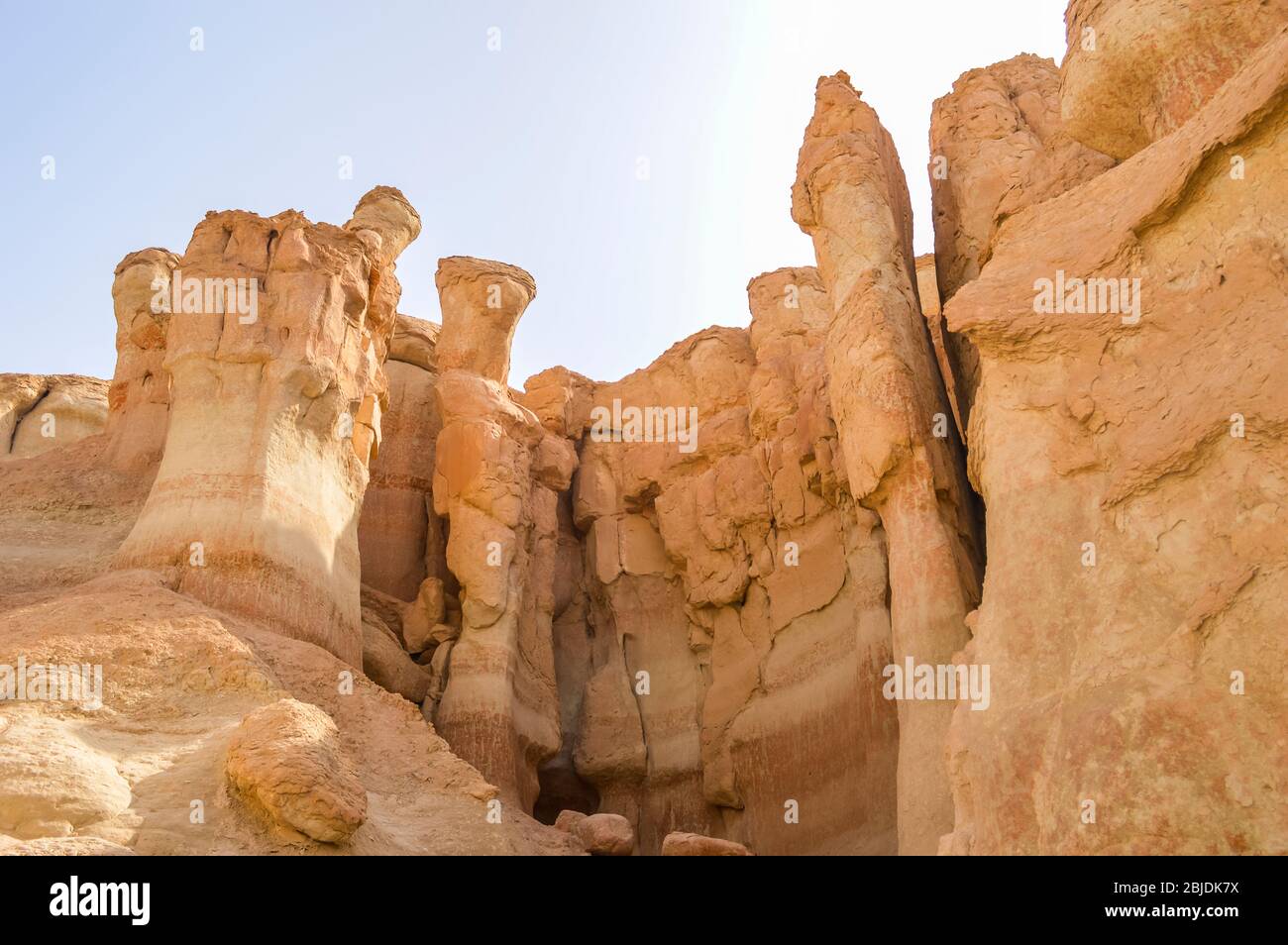 Formation naturelle de roches et de grottes dans la région orientale d'Al Hasa en Arabie Saoudite Banque D'Images