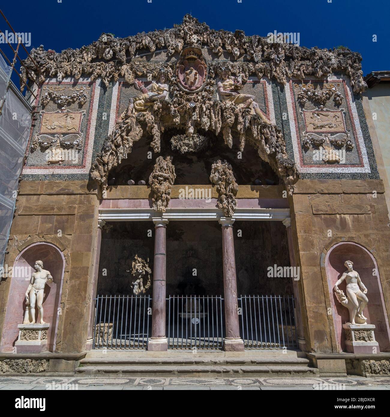 Extérieur de la grotte de Buontalenti sur les jardins de Boboli. Florence, Toscane, Italie. Banque D'Images
