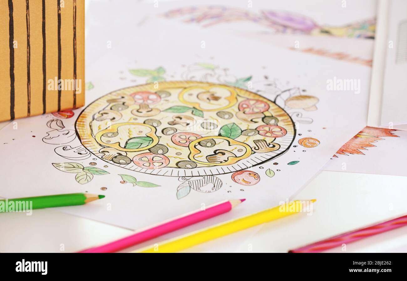 Colorer des photos pour adultes sur table Banque D'Images