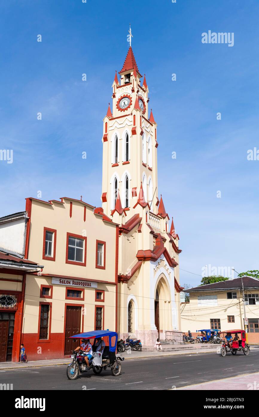 Cathédrale Iglesia de San Juan Bautista, Plaza de Armas, Iquitos, Loreto, Pérou Banque D'Images