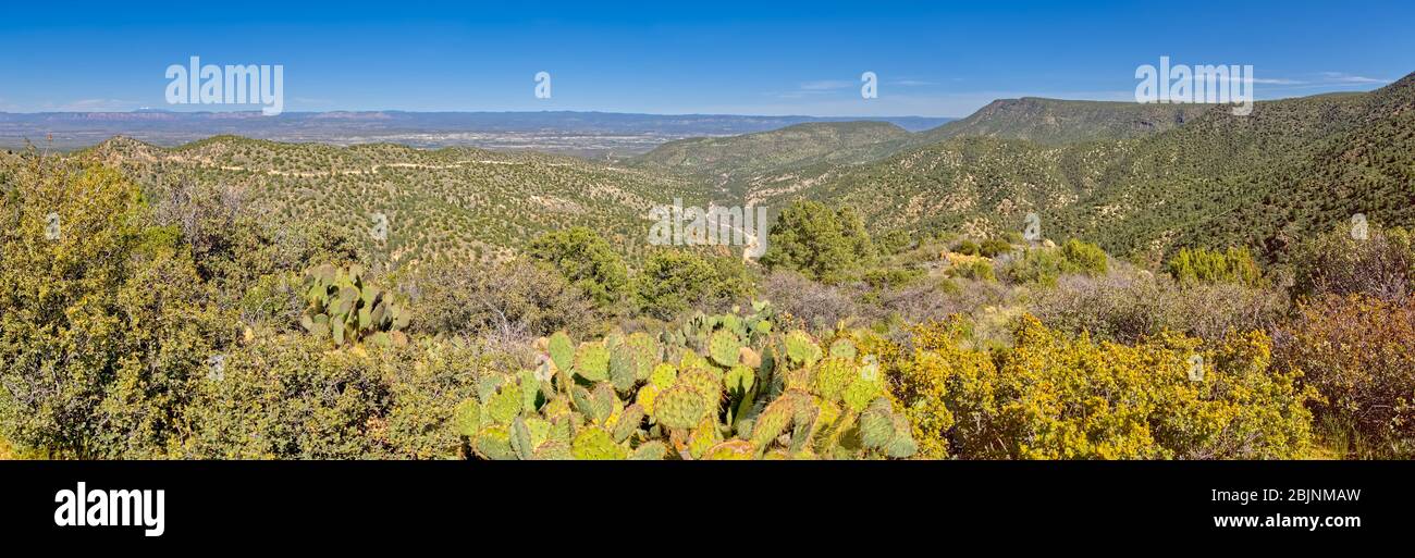 Verde Valley vue depuis Mingus Mountain, Arizona, États-Unis Banque D'Images