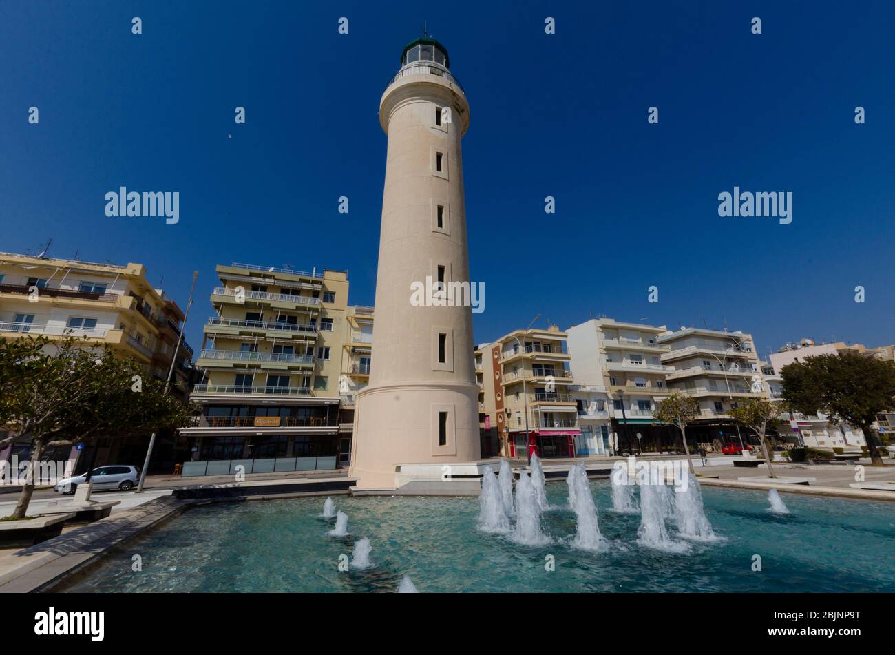 Le célèbre phare sur la promenade dans la ville côtière nord d'Alexandrúpoli Evros Grèce Banque D'Images