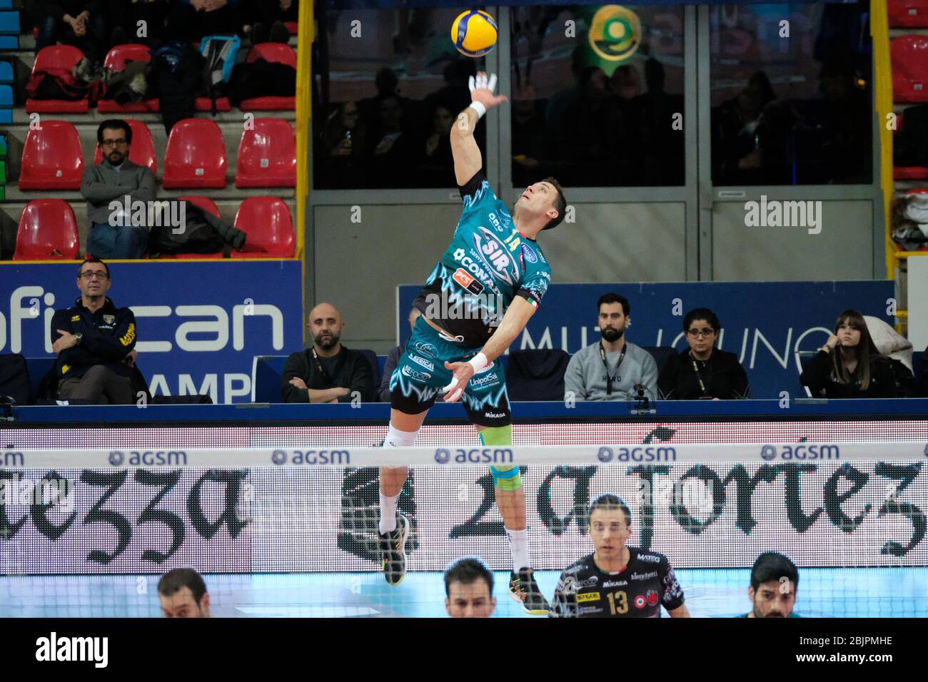 Vérone, Italie. 1 janvier 2020. Verona, Italie, AGSM Forumââ‚''¹, 01 Jan 2020, Aleksandar Atanasijevic (14) Sir SAFY Conad Pérouse pendant - - - crédit: LM/Roberto Tommasini crédit: Roberto Tommasini/LPS/ZUMA Wire/Alay Live News Banque D'Images