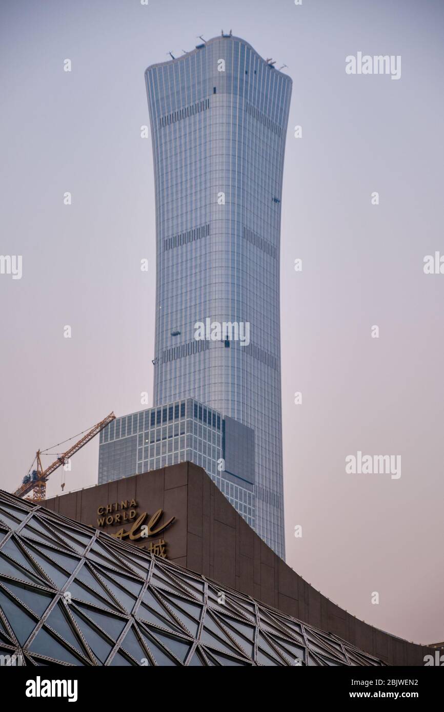 Beijing/ Chine - 12 octobre 2018 : Tour CITIC (Tour Zun de Chine), gratte-ciel surhauteur de 528 m dans le quartier central des affaires de Beijing, Chine Banque D'Images