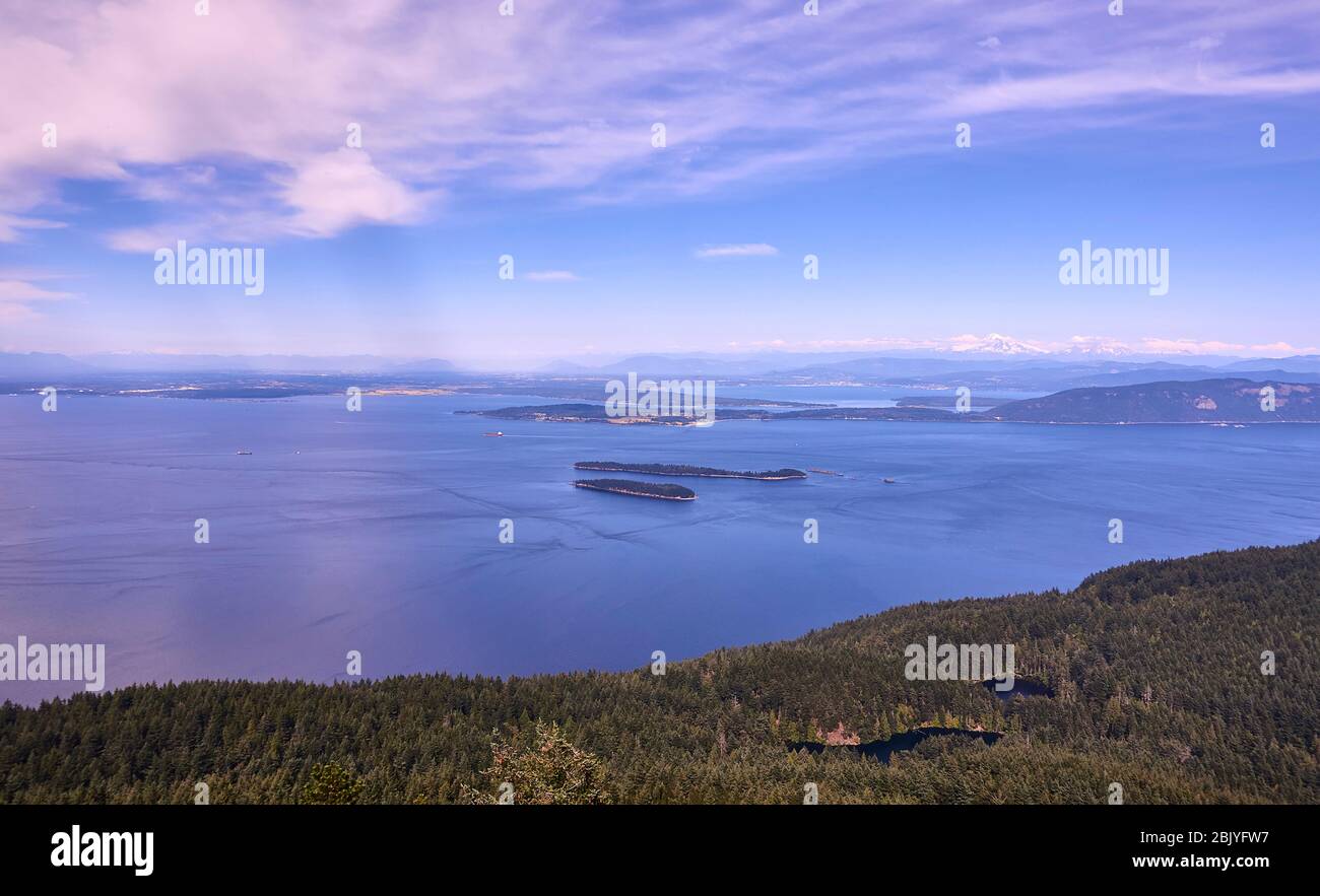 USA, Washington, San Juan County, Orcas Island, Mount Constitution vue sur l'océan Banque D'Images