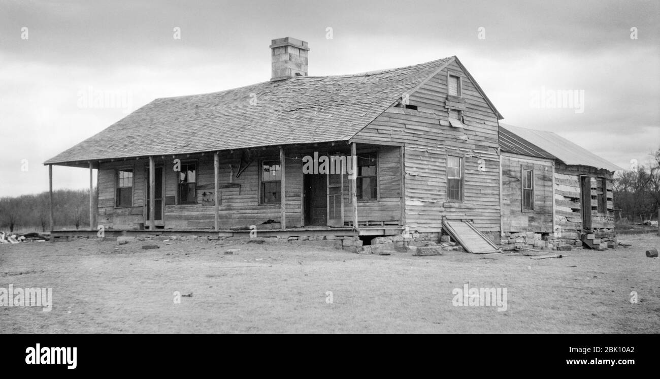 Cabine de SAM Houston à fort Gibson, Oklahoma. En 1830, Houston, un membre adopté de la nation Cherokee, a épousé une Cherokee nommée Talihina (ou Tiana ou Diana Rogers) et a déménagé dans cette maison connue sous le nom de 'Wigwam Neosho'. À la fin de 1832, Houston quitta le Texas (sans Talhina) où il deviendra plus tard président de la République du Texas et gouverneur du Texas. Banque D'Images