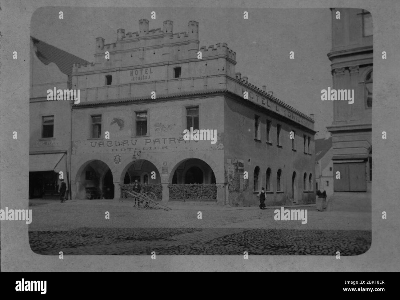 Hôtel Bily konicek, carte postale historique 1920 AD.. Banque D'Images