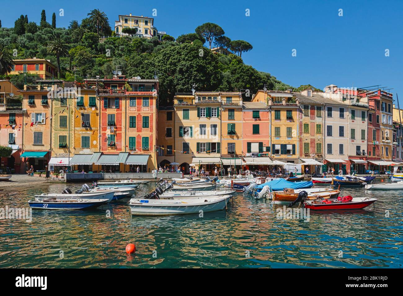 Portofino, province de Gênes, Riviera italienne, Italie. Le port. Banque D'Images