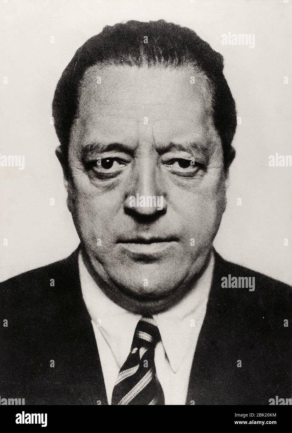 Hugo Erfurth - Portrait Ludwig Mies van der Rohe, 1934. Banque D'Images