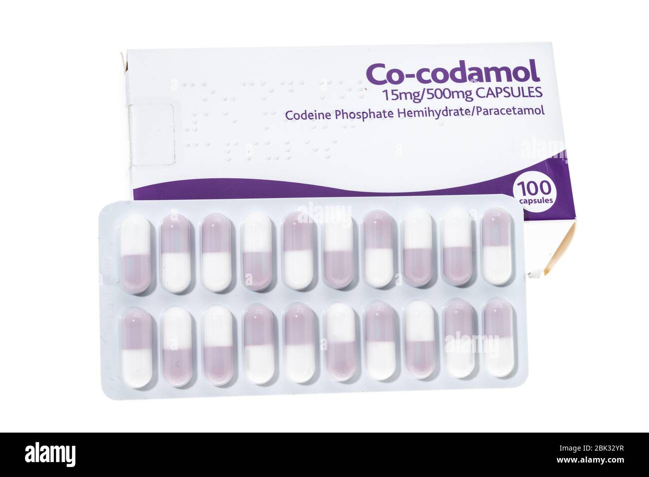 Une boîte de comprimés génériques de co-codamol et un blister - fond blanc Banque D'Images