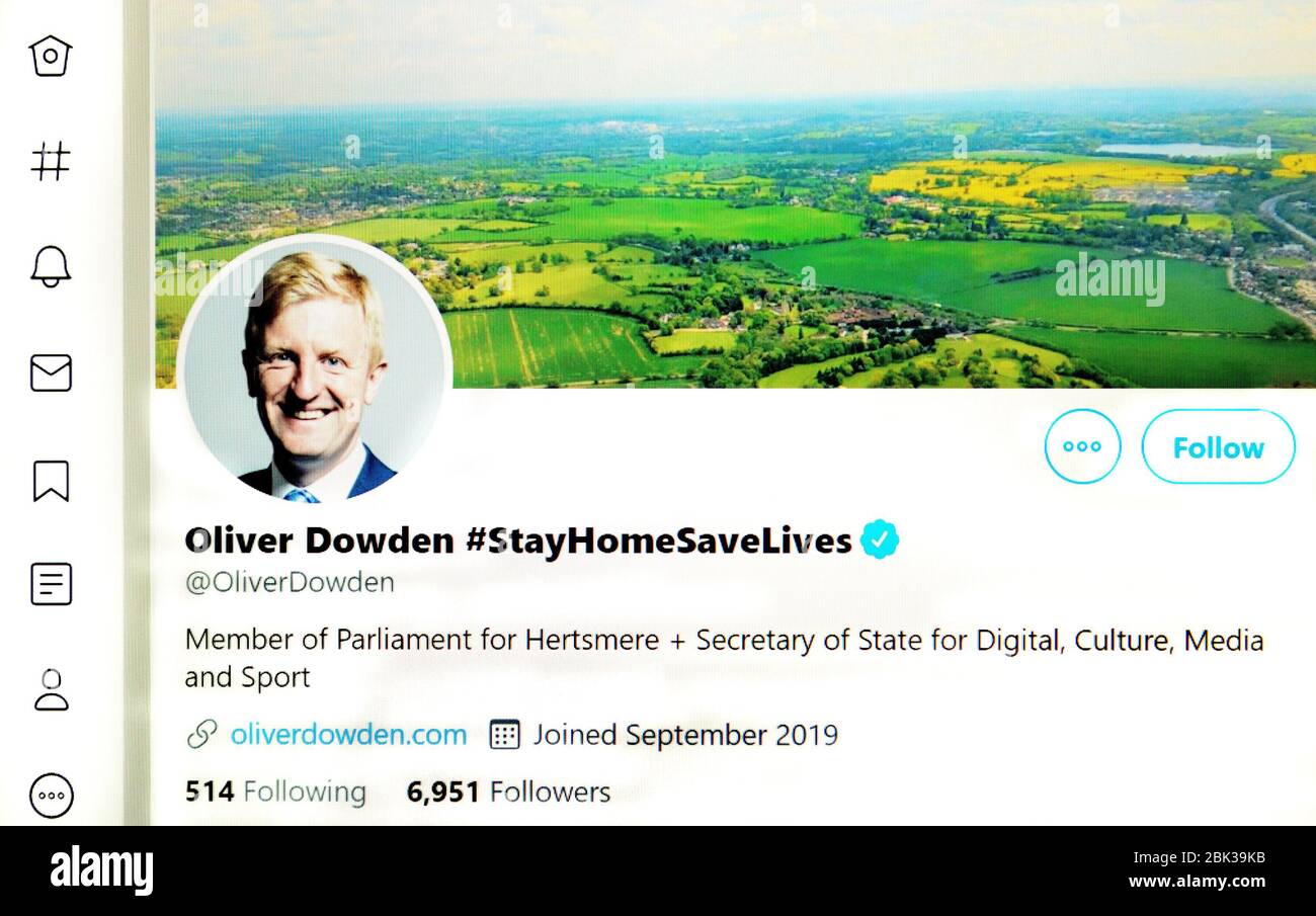 Page Twitter (mai 2020) : Oliver Dowden MP, secrétaire d'État au numérique, à la culture, aux médias et au sport Banque D'Images