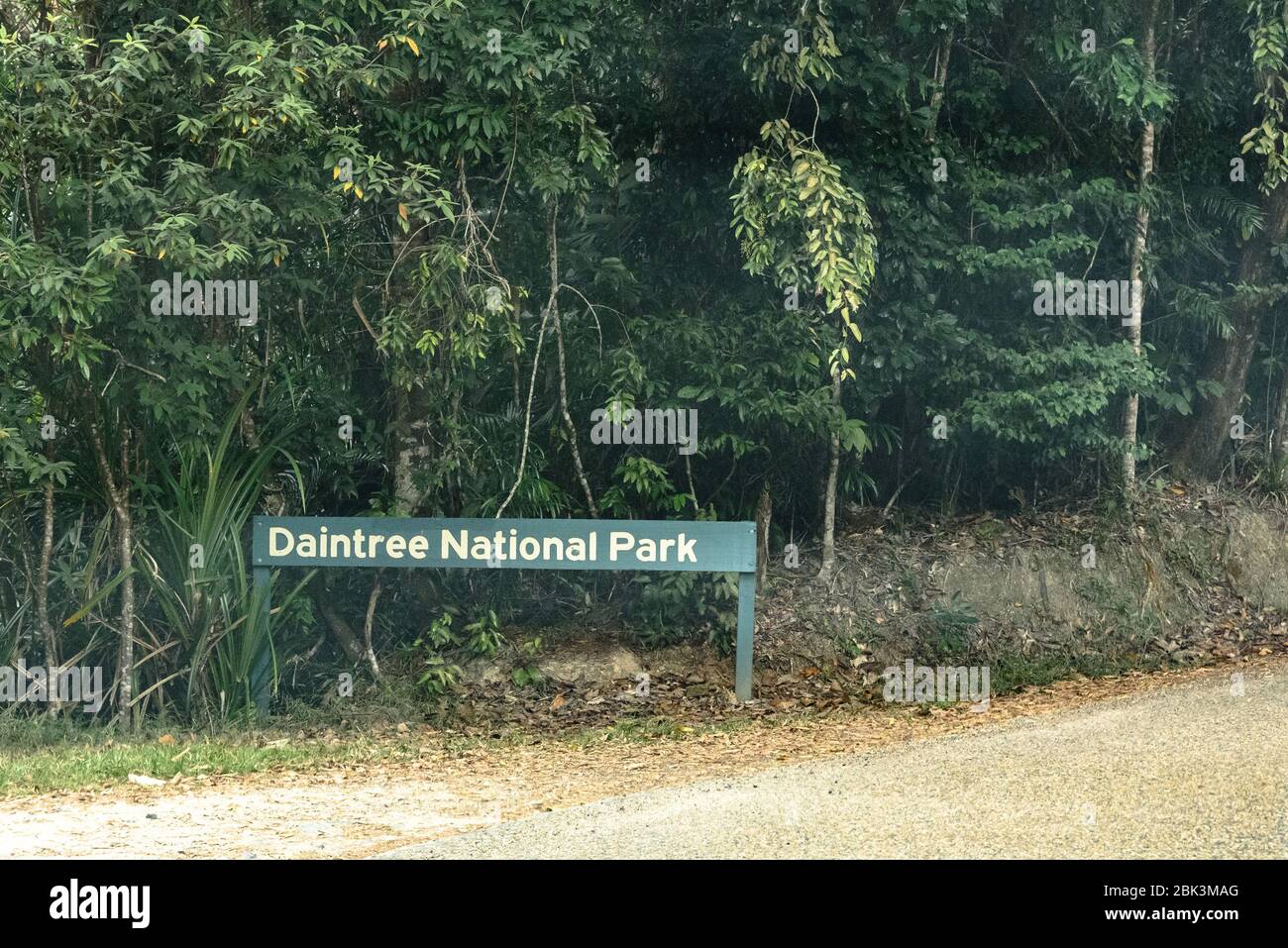 Un panneau près de l'entrée du parc national de Daintree Banque D'Images